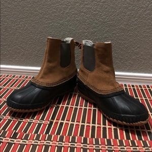 Sorel kids boots . Size 1. (waterproof)